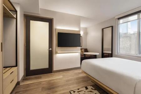 DoubleTree by Hilton New York Midtown Fifth Ave - 47