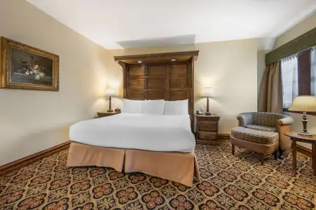 Best Western Premier Mariemont Inn - 41