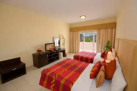 Parkside Suites Apartment - 44