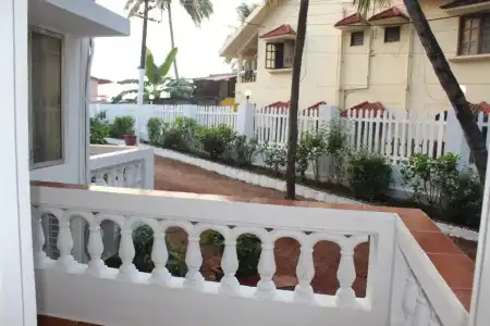Empire Guest House - 22