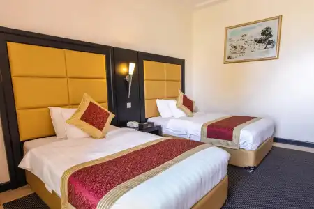 Royal Beach & Resort - 7
