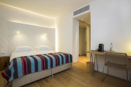 Mendeli Street By Primas - 18 years old plus - 48