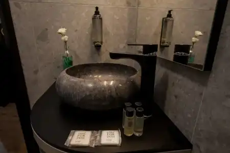 Bura 45 Boutique - 55