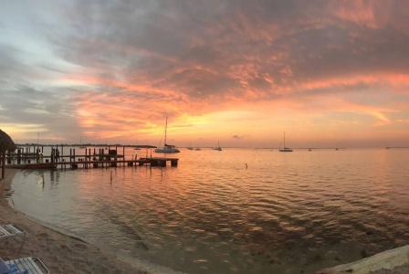 Sunset Cove Beach Resort - 19