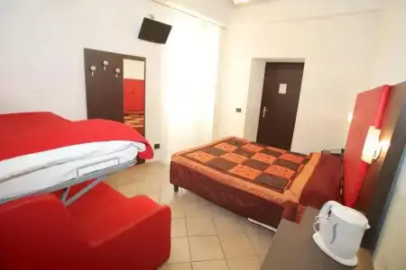 Sakura Inn Sanremo - 33