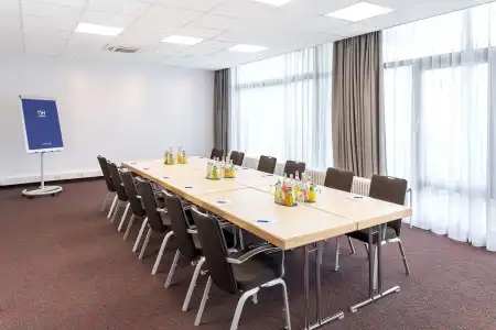 NH Erlangen - 13