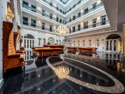 Prestige Budapest - 32