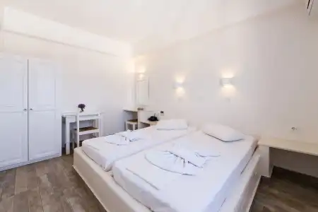 Stratos Studios & Apartments - 132
