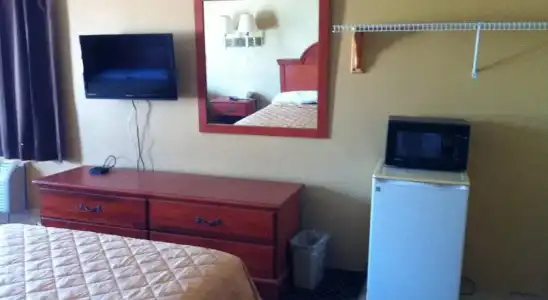 A1A Travel Inn - 2