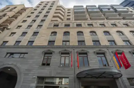 Stay Inn on Buzand str. 17 - 51