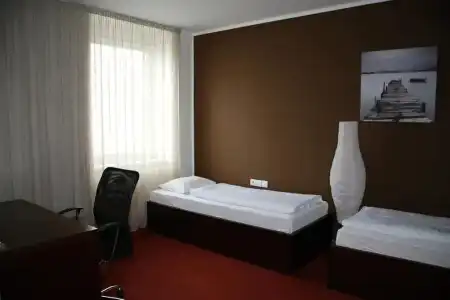 Palác - 34