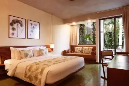 Penh House Jungle Addition - 70