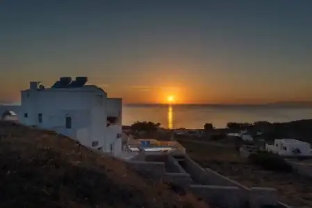 Queen of Santorini - 10