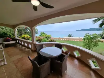 Au Fond de Mer View - 77