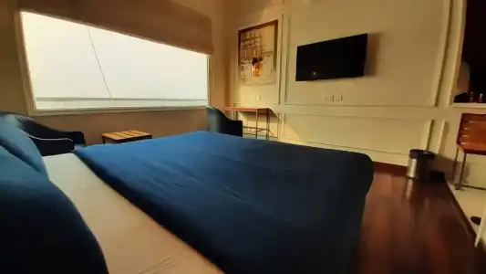 Polo Floatel Kolkata - 88