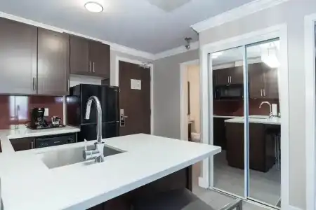 Sandman & Suites Calgary South - 68