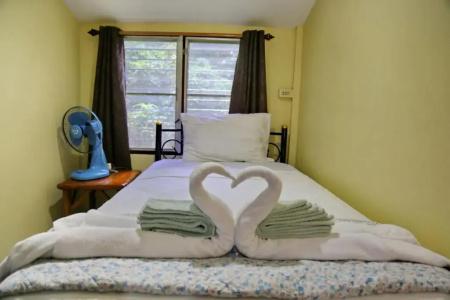 TP Hut Bungalows - 34
