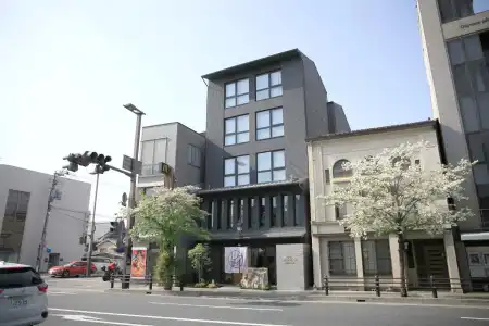 LEGASTA Kyoto Higashiyama Sanjo - 2