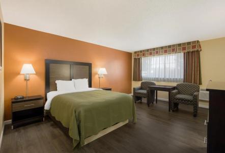 Quality Inn & Suites Medford Airport - 33