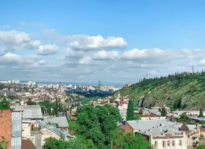 About Sololaki - 8