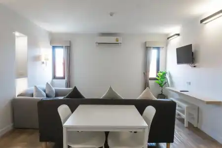Carnation Residence - 3