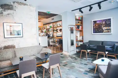 Jules & Jim - 27