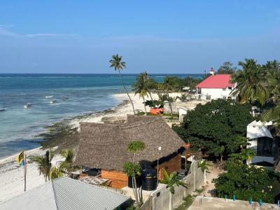 Aluna Beach Apartments - 16