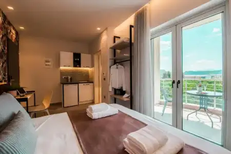 Frunze Luxury Apartments - 33