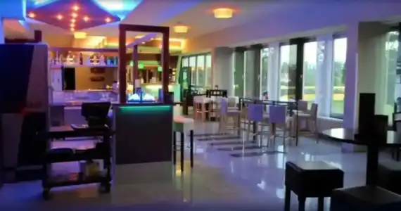 Ootel.Com - 18