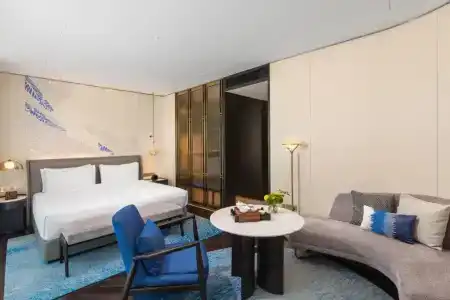 HUALUXE Shanghai Changfeng Park by IHG - 51