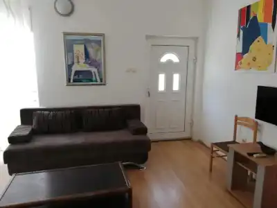 LaRos Apartments - 121