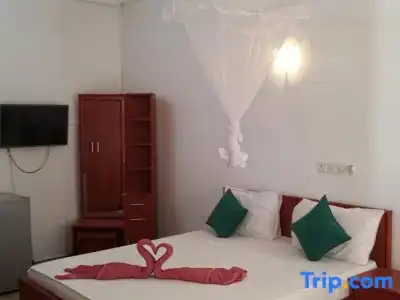 Oasis Beach Resort - 40