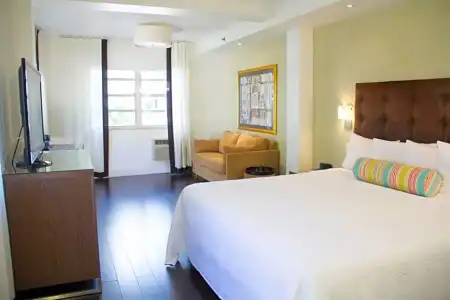 Dorchester & Suites - 45