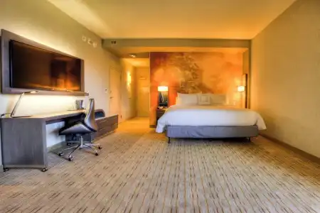 Courtyard Pigeon Forge - 80