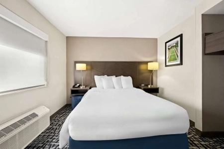 SureStay by Best Western Bryan College Station - 38