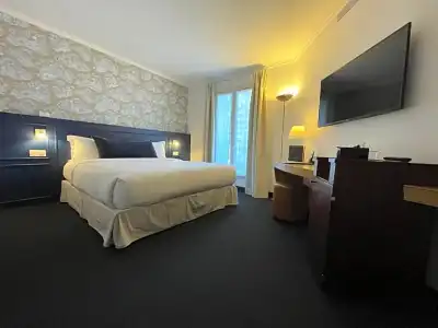 Hôtel Pergolèse Paris Champs Elysées - 51
