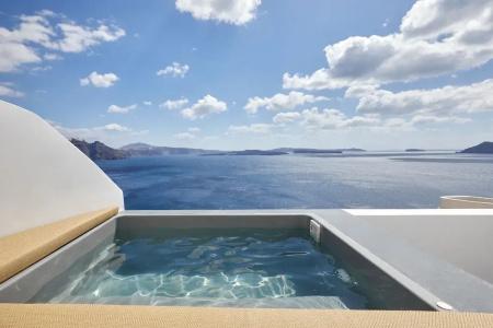Allure Breeze Suites - 145