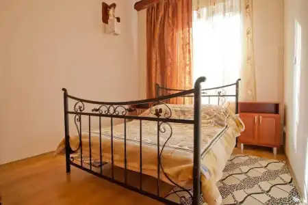 Uyutniy - 10
