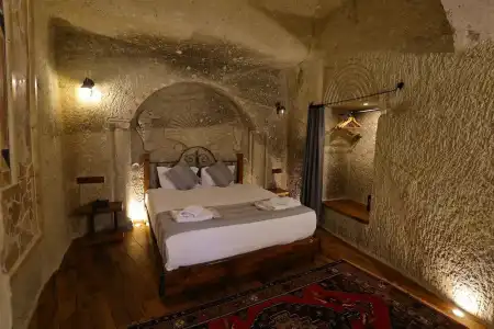 Sarnich Cave Suites - 58