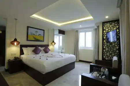 River Suites Hoi An - 4