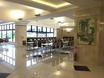 Toyoko Inn Narita Airport Honkan - 40
