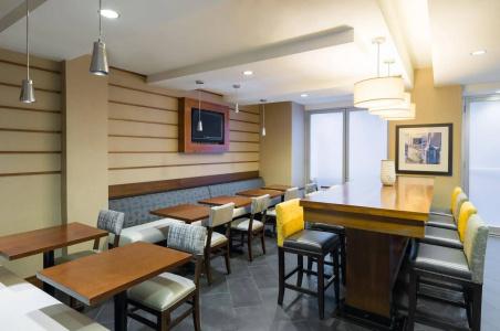 Hampton Inn Manhattan-Chelsea - 16