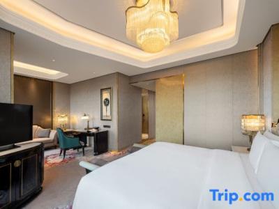 Wanda Reign Chengdu - 130