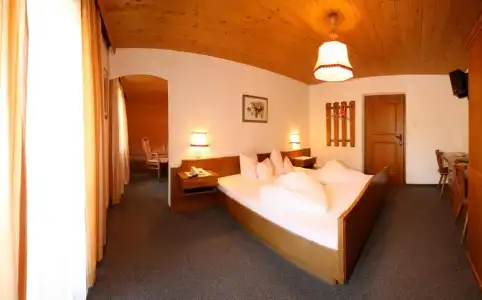 Pension Tirol - 24
