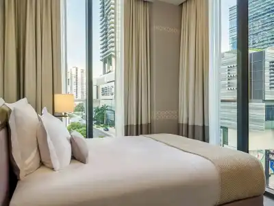 SLS LUX Brickell - 2