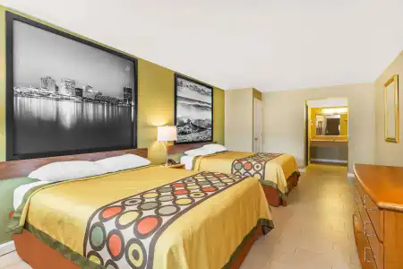 Super 8 By Wyndham Virginia Beach Oceanfront - 25
