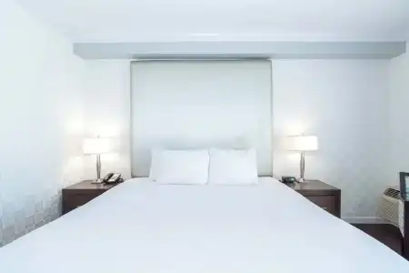 Sandman & Suites Kelowna - 61