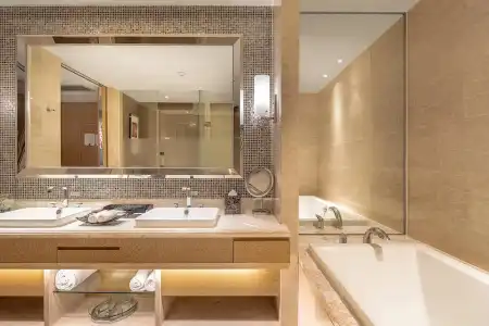 Renaissance Chengdu - 83
