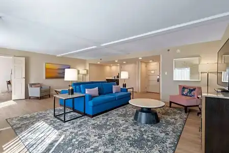 DoubleTree by Hilton Columbus - 70
