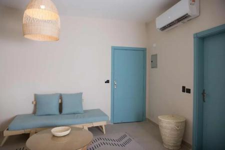 Redcon Suites - 361
